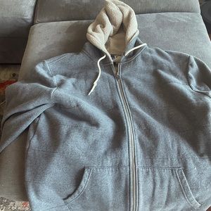 North Face mens zip sweatshirt